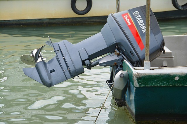 outboard boat engine